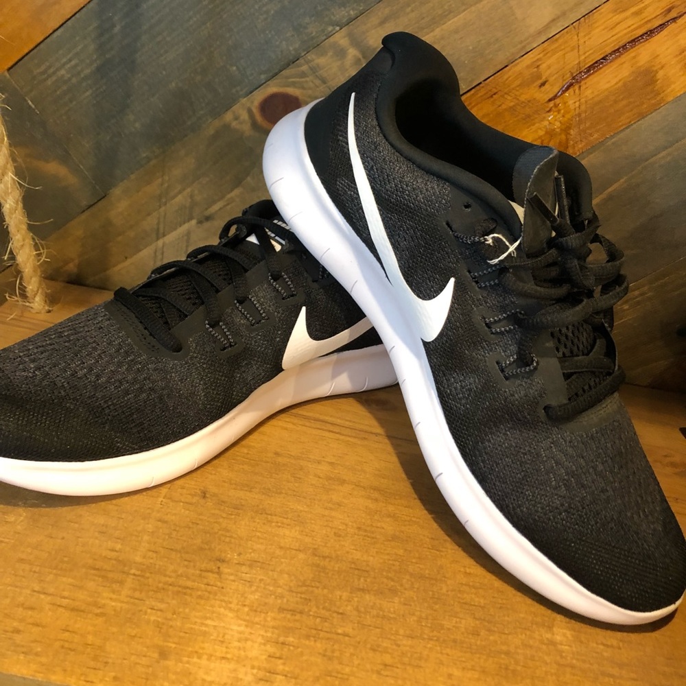 Women’s Nike Running Shoes